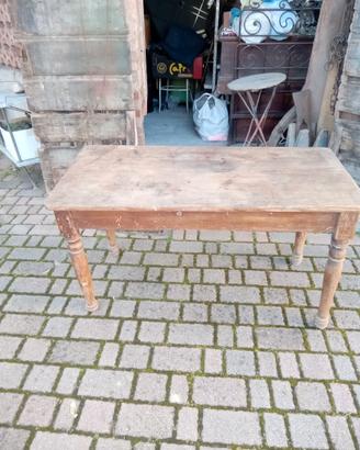 tavolo senza cassetto