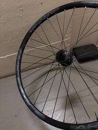 Ruota race face Arc30 MTB