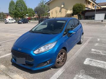 Ford Fiesta 1.4 Benzia/GPL Titanium - 2013 -