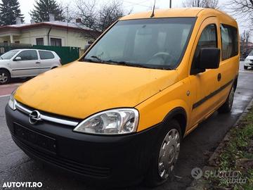 Opel Combo- Anno 2004- 1.7 Diesel - z17dth