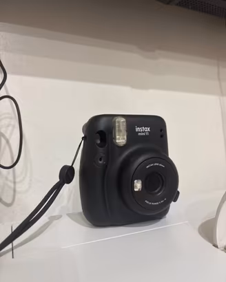 fotocamera instantane  instax mini11
