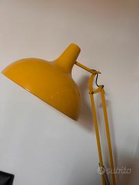 Lampada gialla