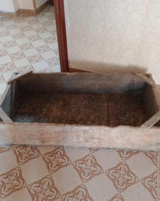Casse in legno antiche