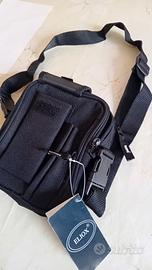 borsello porta documenti occhiali ecc. ecc. 