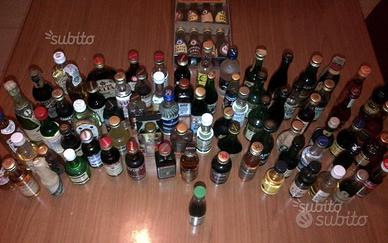 Collezione di 176 bottigliette mignon dal 1971