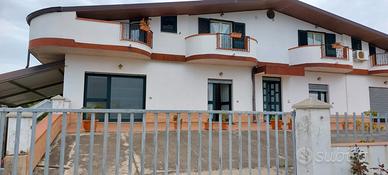 Due appartamenti gemelli per vacanze Jonio RC