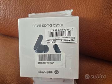 Motorola g77 con auricolari moto buds bass nuovo