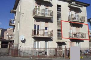 Immobile in asta di 101 m² con 3 locali e box auto