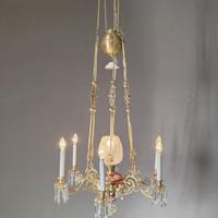 Lampadario a petrolio