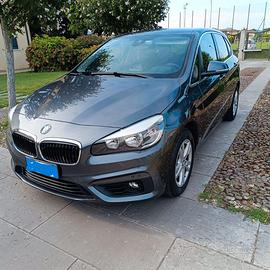 BMW 218i benzina