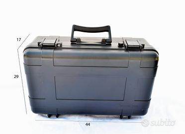 VALIGIA RIGIDA PER MATERIALE FOTOGRAFICO