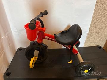 triciclo ducati