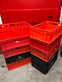 Contenitori in plastica - impilabili