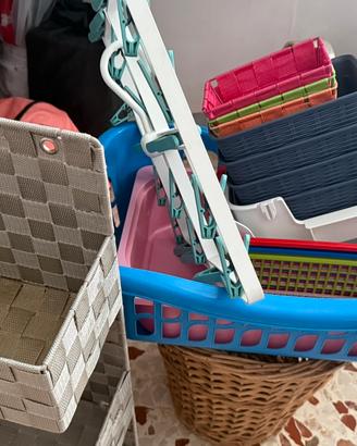 Set organizzatori casa e contenitori vari
