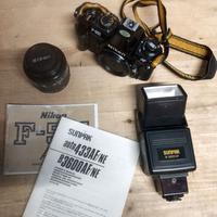 Nikon F501 AF + Flash Sunpack