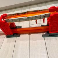 Hot Wheels - Track Builder Ponte delle Acrobazie