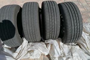 gomme Invernali 215 55 17 con cerchi peugeut