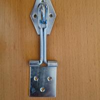 Chiusura con occhiello per casse o casette esterne