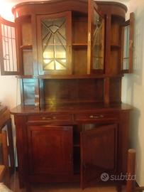 credenza antica 