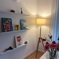 Ikea . Splendida lampada da terra .