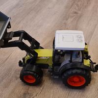 Trattore brudel Claas 