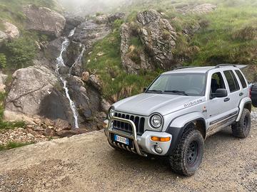 Jeep cherokee kj