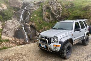 Jeep cherokee kj