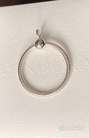 Pandora Pendente O Medio 398256 per charms