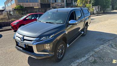 Mitsubishi L200 2.3 D Double Cab 4x4 Super Select 