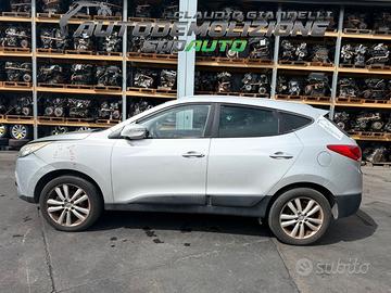 RICAMBI USATI AUTO HYUNDAI IX35 2012 SIGLA D4HA