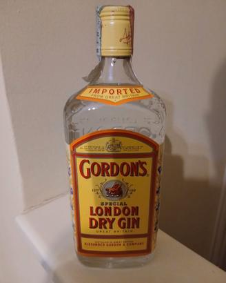 Bottiglia sigillata Gordon's London Dry Gin '90