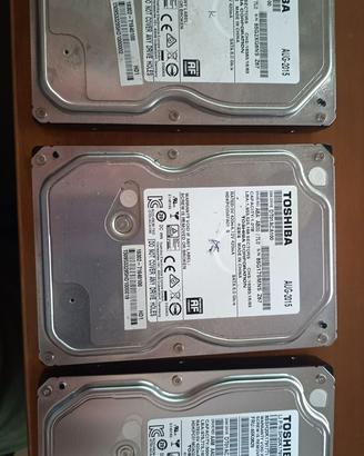 3 x hard disk Toshiba DT01ACA100 1TB sata
