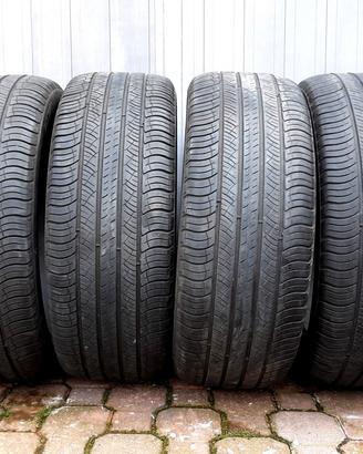 Treno Gomme (n.4)  245 45 20 Michelin Latitude 