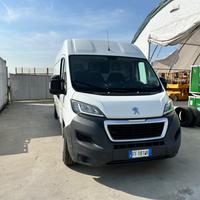 Peugeot Boxer passo lungo