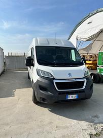 Peugeot Boxer passo lungo