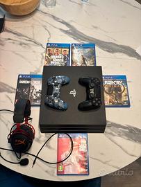 Ps4 pro 1TB nera+ 2 controller + 5 giochi +Cuffie