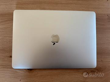 Macbook air M1 8gb di ram 256gs ssd