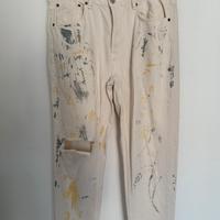 Jeans bianco panna strappato verniciato