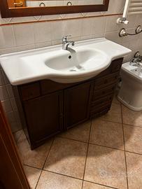 Lavabo con mobile bagno