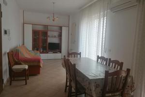 605441 Trilocale in Centro a Cirò Marina