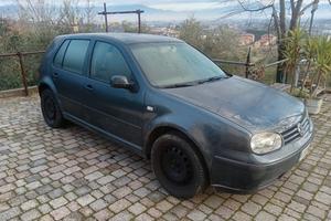Golf IV anno 2002 TDI1.9-101cv-LEGGI-