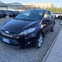 FORD Fiesta 1.4 TDCi 68CV 3 porte Titanium