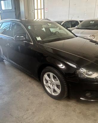 Audi A4 sw 2.0 TDI 143CV MULTITRONIC ADVANCED