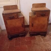 comodini in legno 