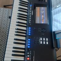 tastiera Yamaha Genos