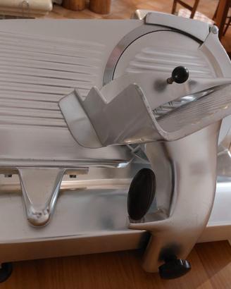 Affettatrice professionsle OMAS type E 300