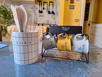 Set cucina Maisons du Monde (tazzine e utensili)