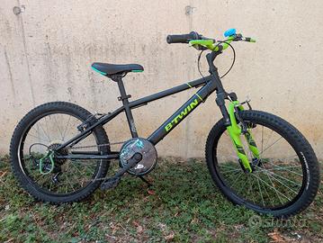 Bici MTB bambino B'Twin 20 pollici ammortizzata

