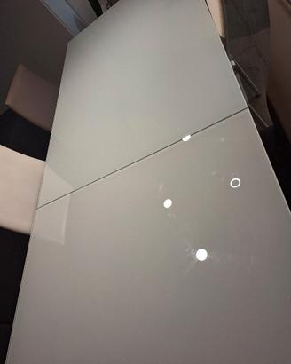 tavolo da pranzo con prolunghe 