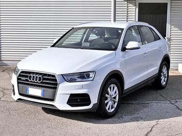 AUDI Q3 2.0 Tdi Quattro 150cv S-tronic Business